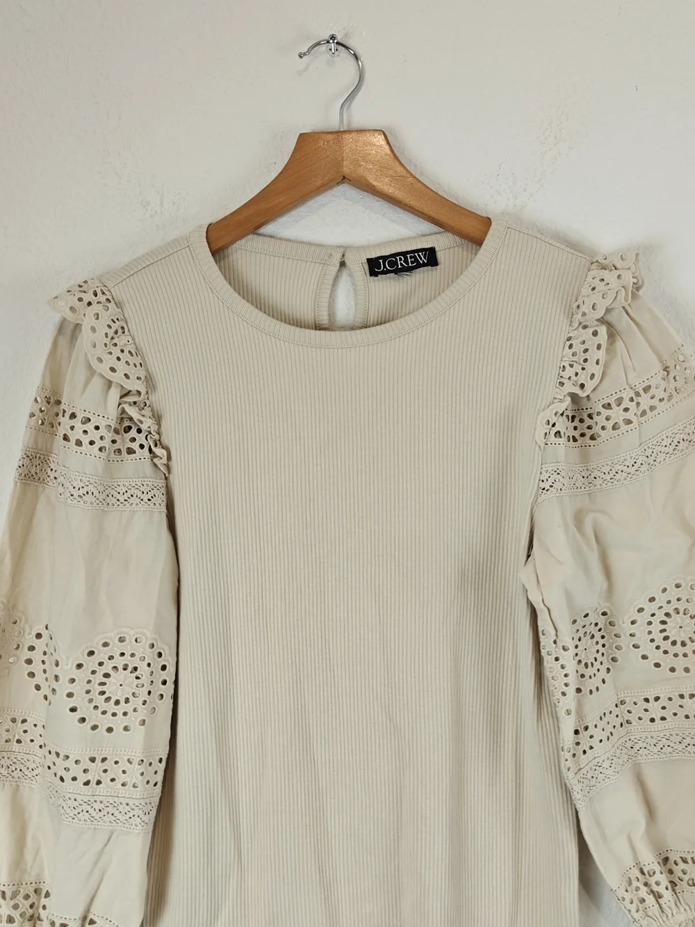 J.Crew Nwot Vintage Rib Ruffle‑Trim Eyelet Long Sleeve Top — Beige, Size S